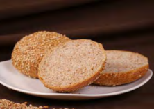 Sesam-Vollkornbrötchen